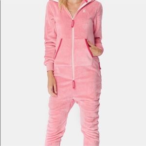 Onepiece Fleece Jumpsuit in Faded Pink